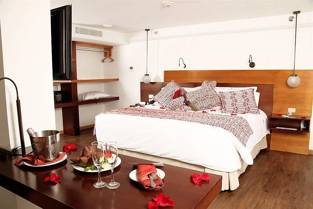 Hotel Dann Norte Bogota 4*,
