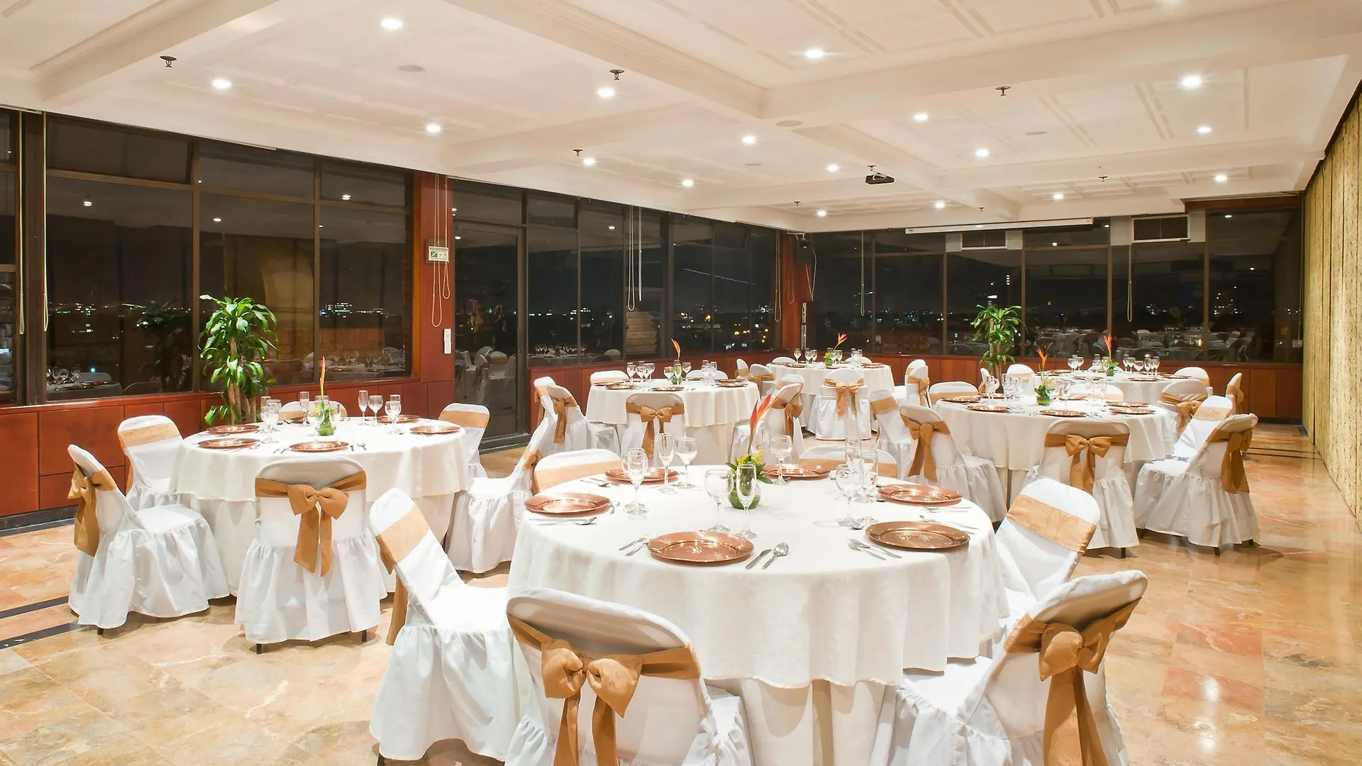 ****  Hotel Dann Norte Bogota Colombia
